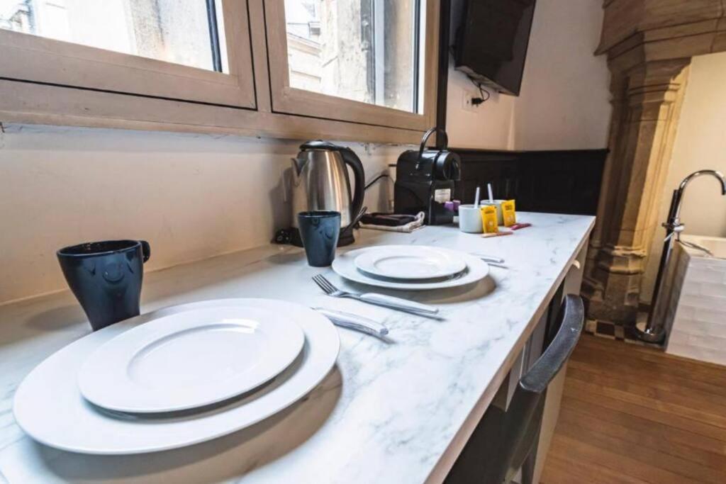 ריימס Fire, Appartement Vue Cathedrale מראה חיצוני תמונה